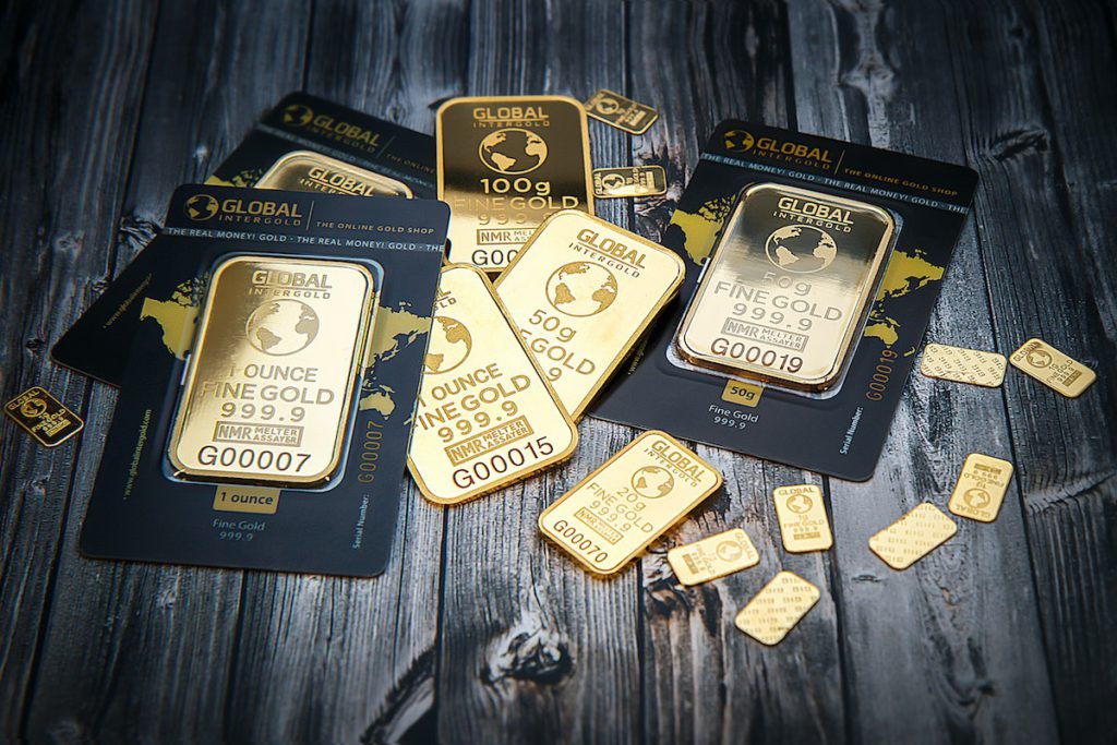 Making Investment Decisions in Gold
